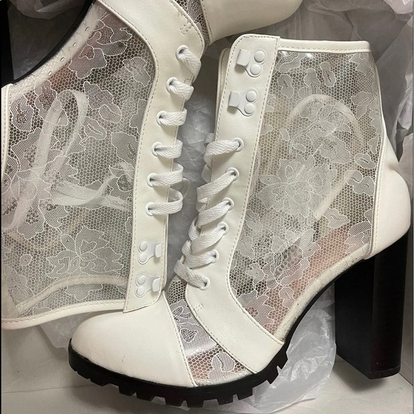 White Lace Booties - Picture 1 of 2